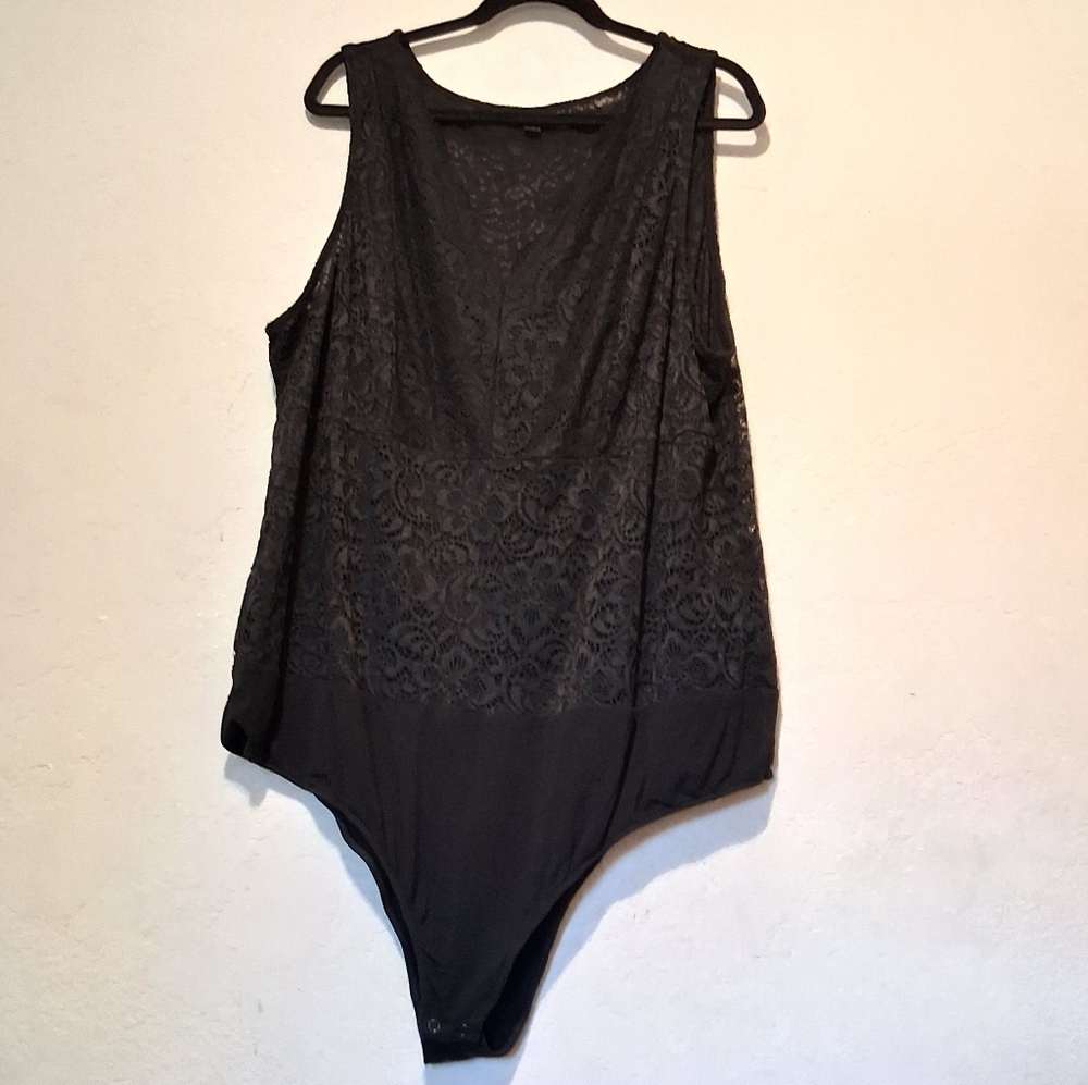 Torrid Plus‎ Black Lace Bodysuit Sleeveless Vneck Sz4 Gothic Extravagant